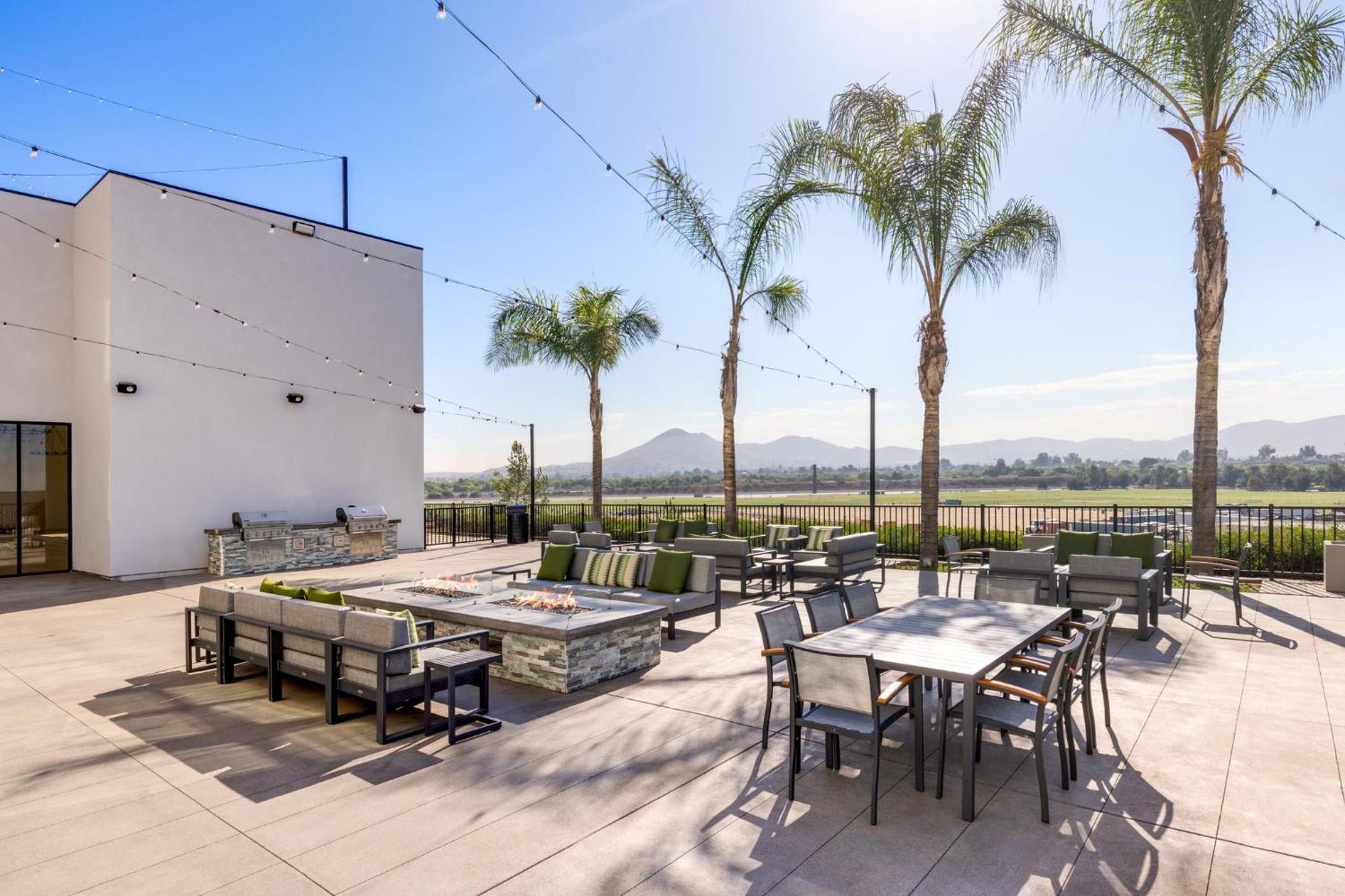 Staybridge Suites Eastvale - Norco By Ihg エクステリア 写真